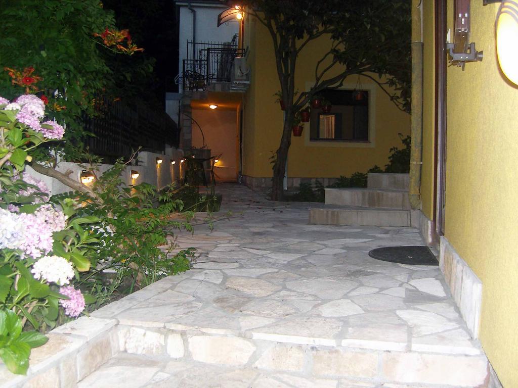 Apartments Matkovic كوتور الغرفة الصورة