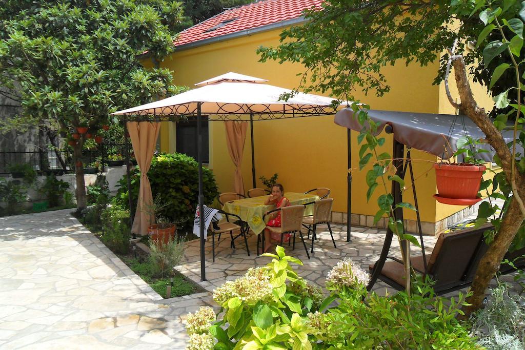 Apartments Matkovic كوتور الغرفة الصورة